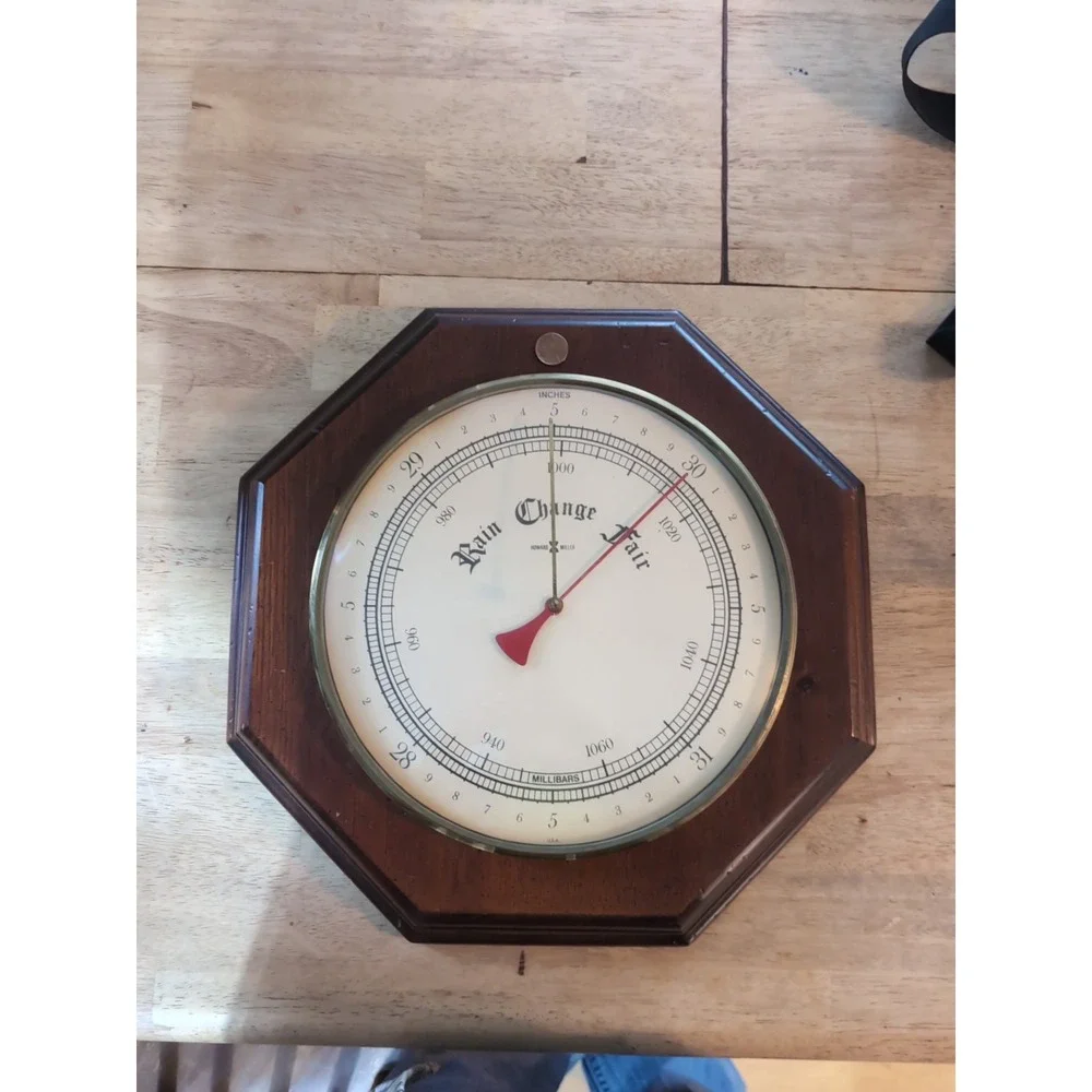 VINTAGE RARE HOWARD MILLER OCTAGON BAROMETER MODEL 5024